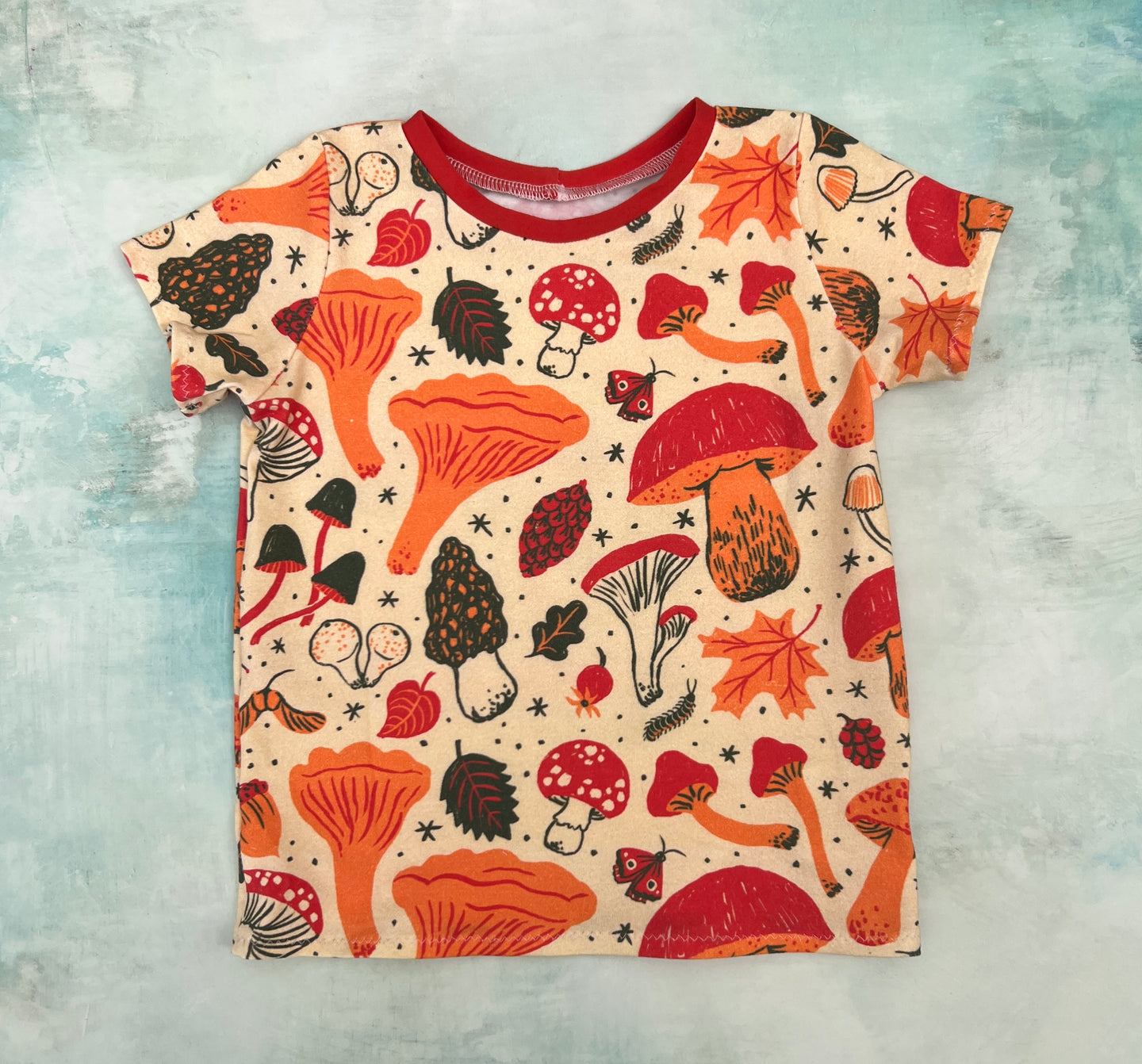 PW mushies tee