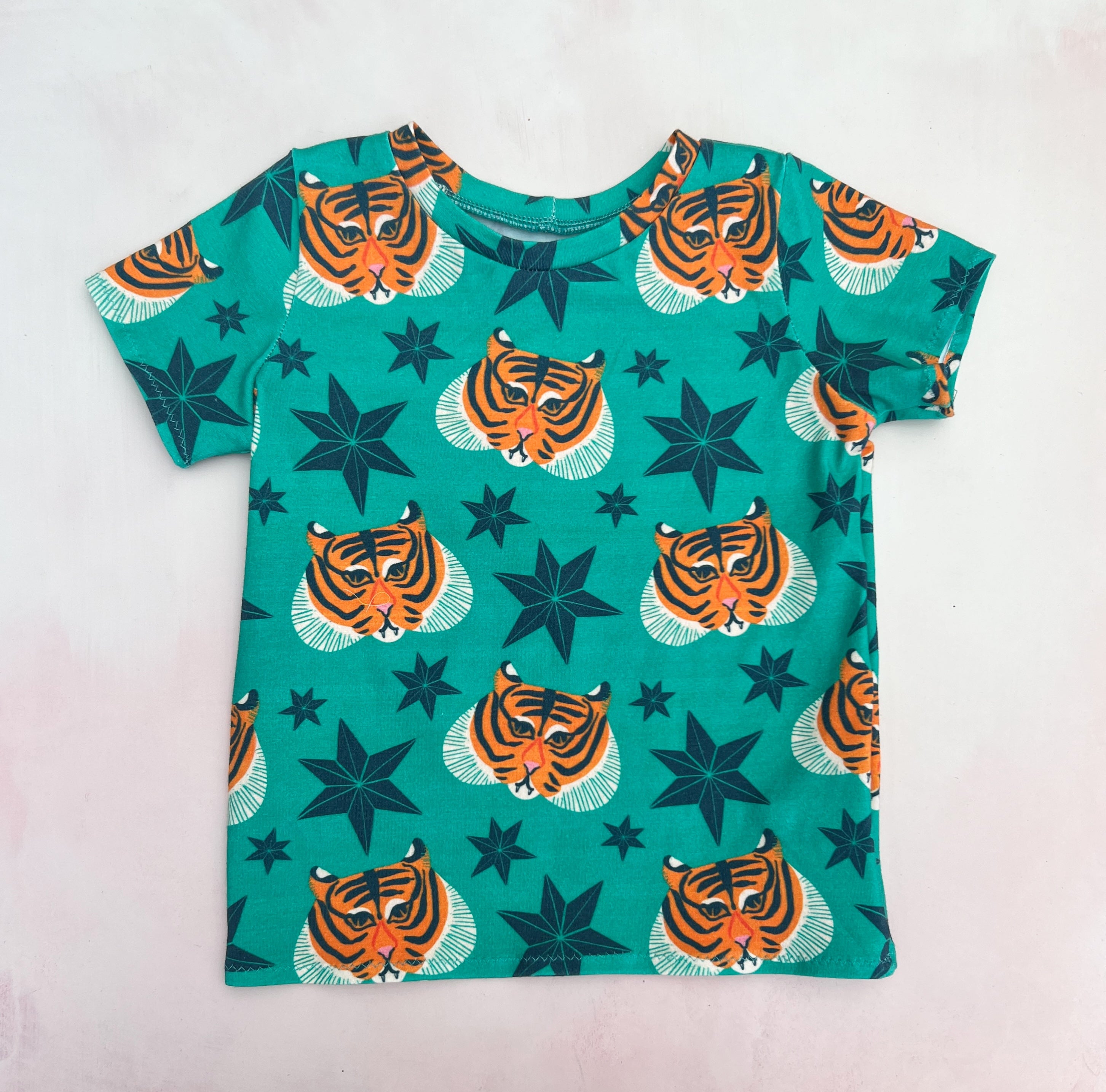 stars and tigers tee