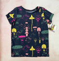 queen mushrooms tee
