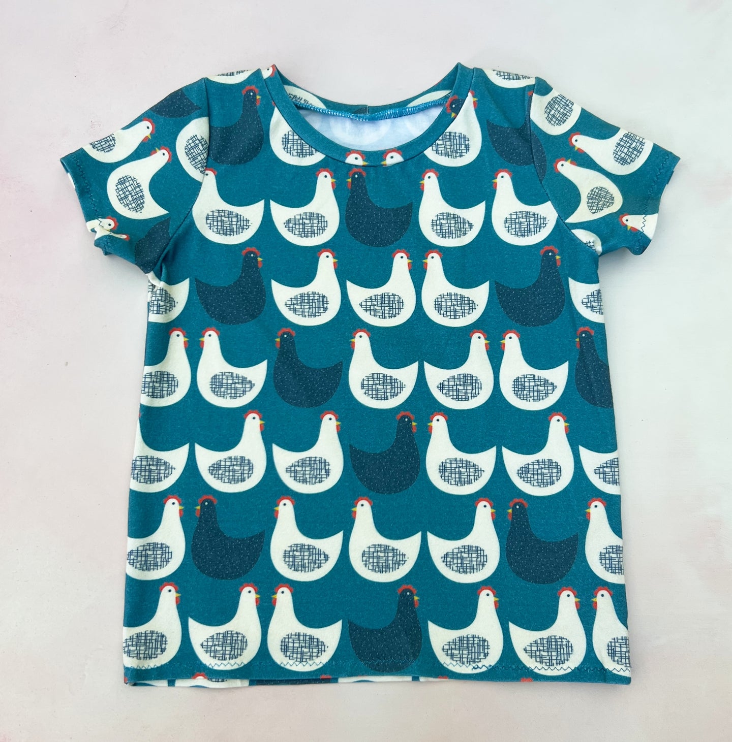 blue chickens tee
