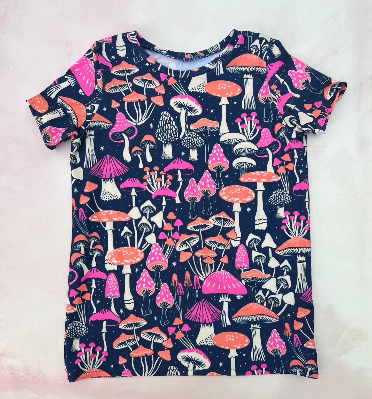 psychadelic mushies tee