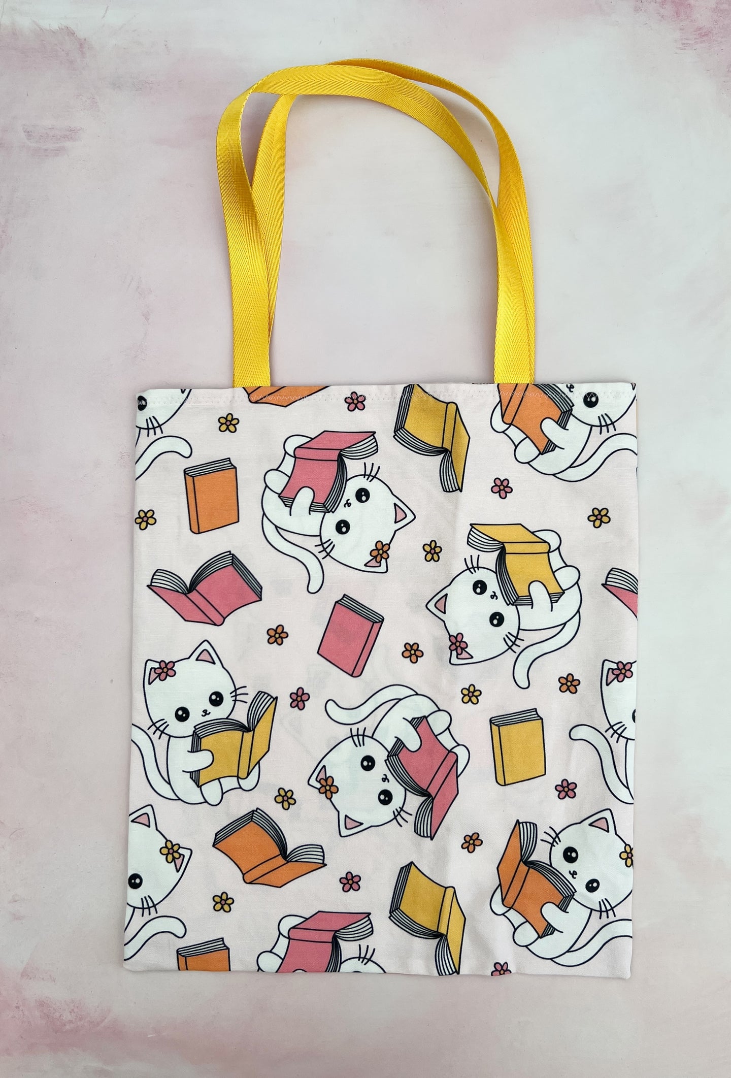reading kitties tote