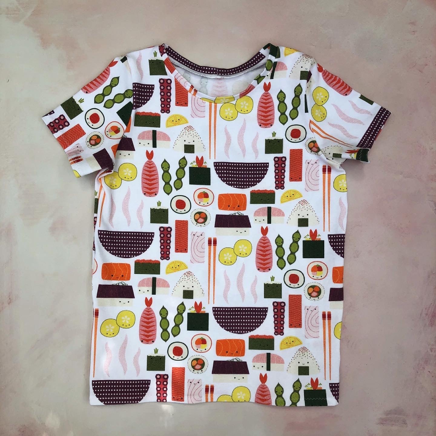 happy sushi tee