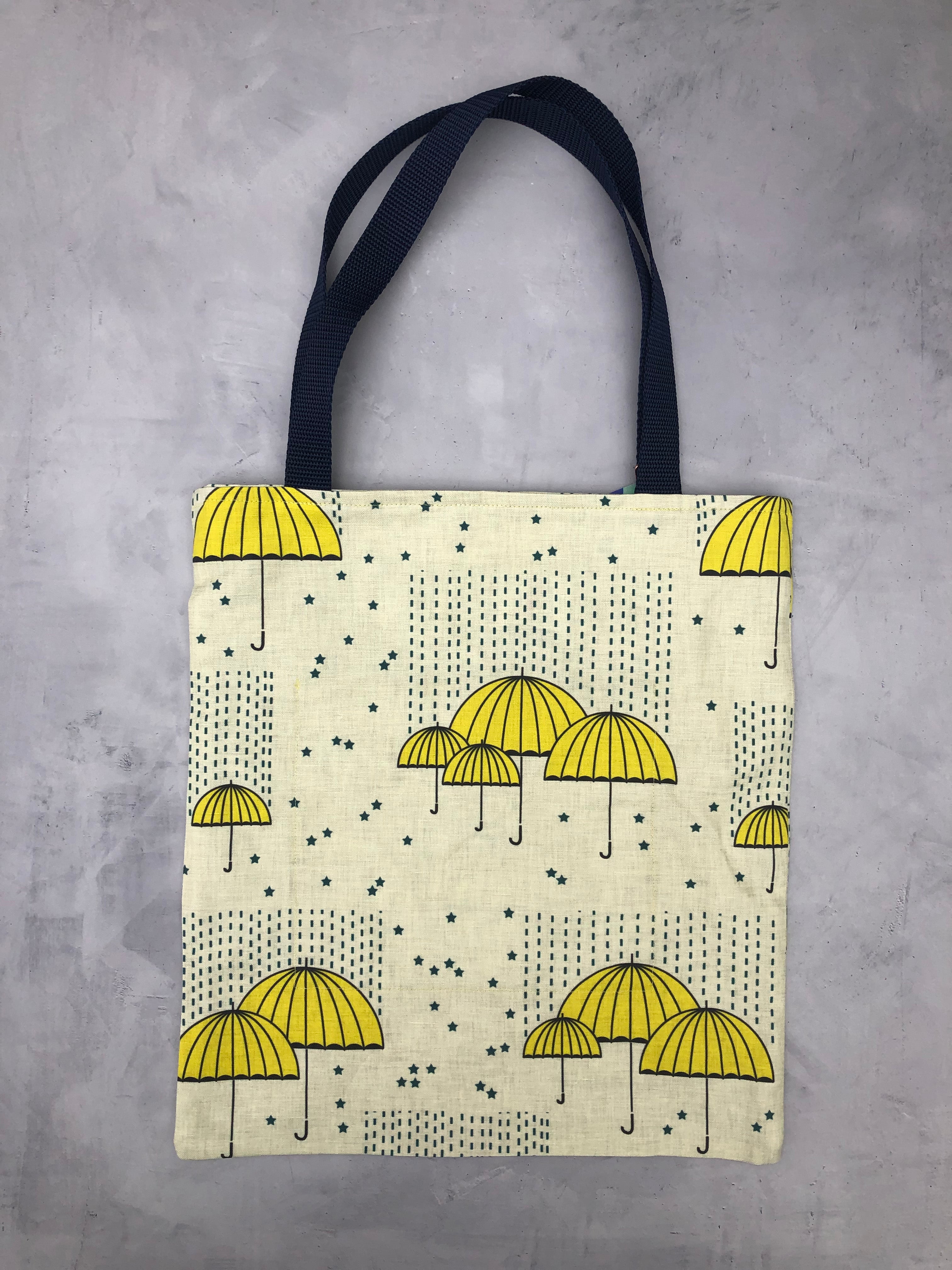 umbrellas tote
